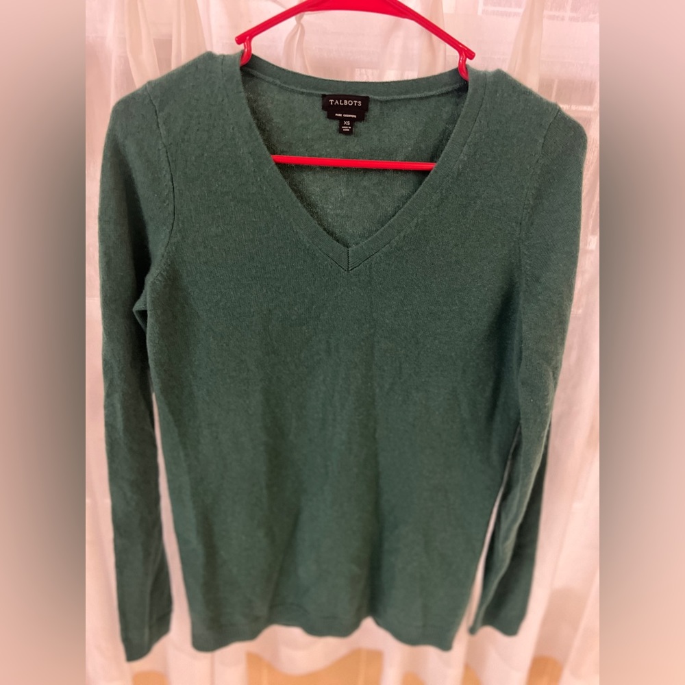 Talbots Pure Cashmere Green V-Neck Sweater